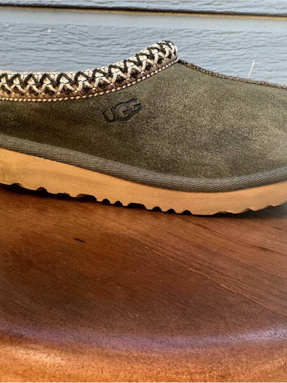 UGG Tasman II